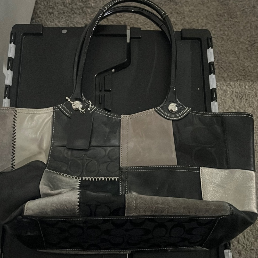 Patchwork Coach Black/Gray Leather Suede